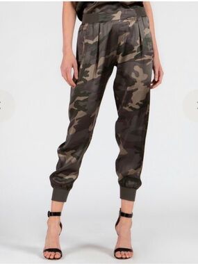 ATM Anthony Thomas Melillo Camo Silk Jogger Pants
